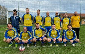 5fb27fd5f2453_senior2.jpg