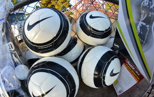 Rencontre amicale U13 à 14h00 à St Romain de Surieu